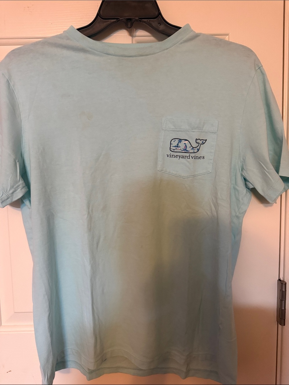 Vineyard Vines Men’s Pocket Tee in Light Aqua